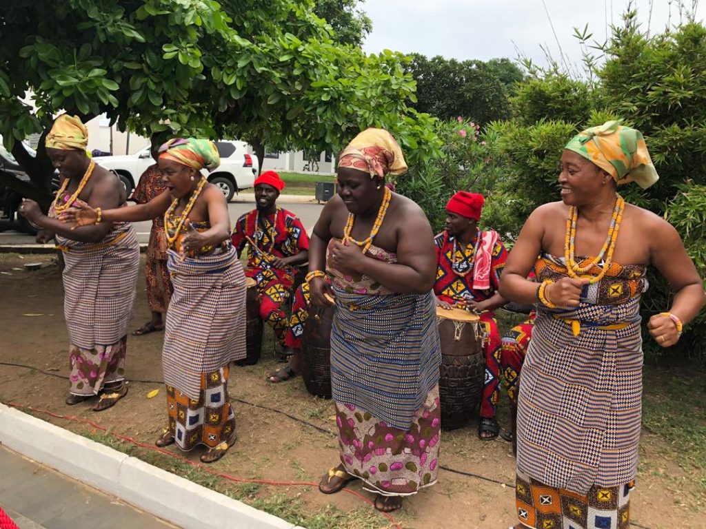 a group of 4 women dancing kpalogo